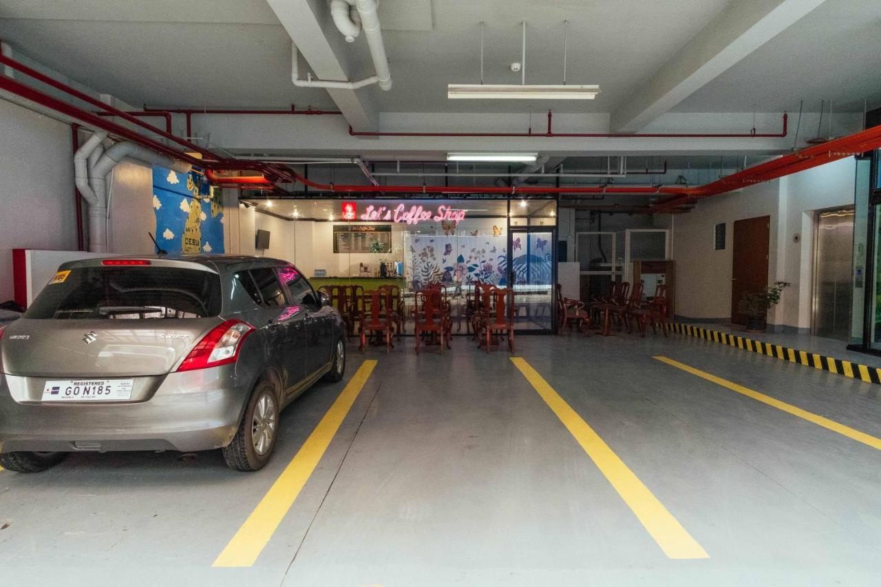 Reddoorz Plus @ It Park 세부 외부 사진